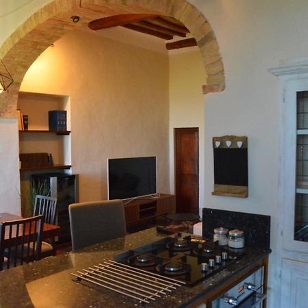 La Terrazza Sull'Alba Apartment Montalcino Luaran gambar